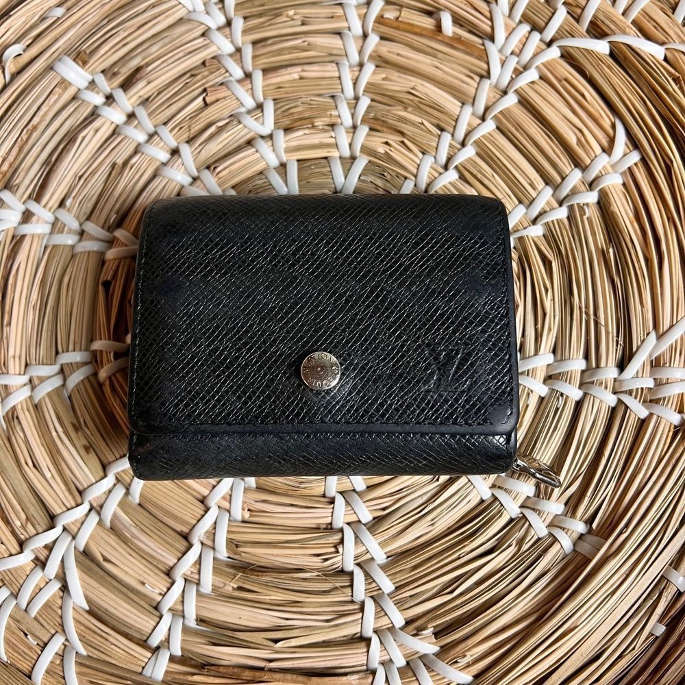 Louis Vuitton Black Taiga Leather Wallet